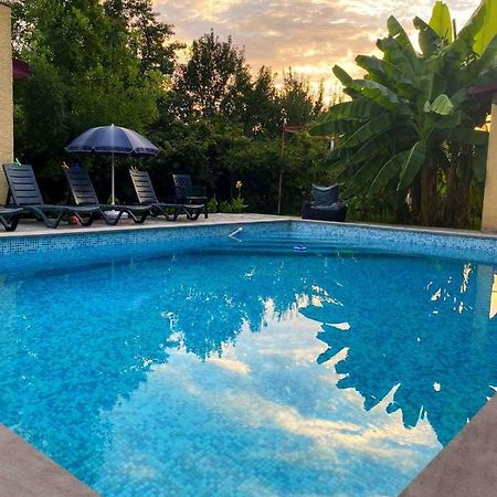 Hotel Villa Eniseli Luaran gambar